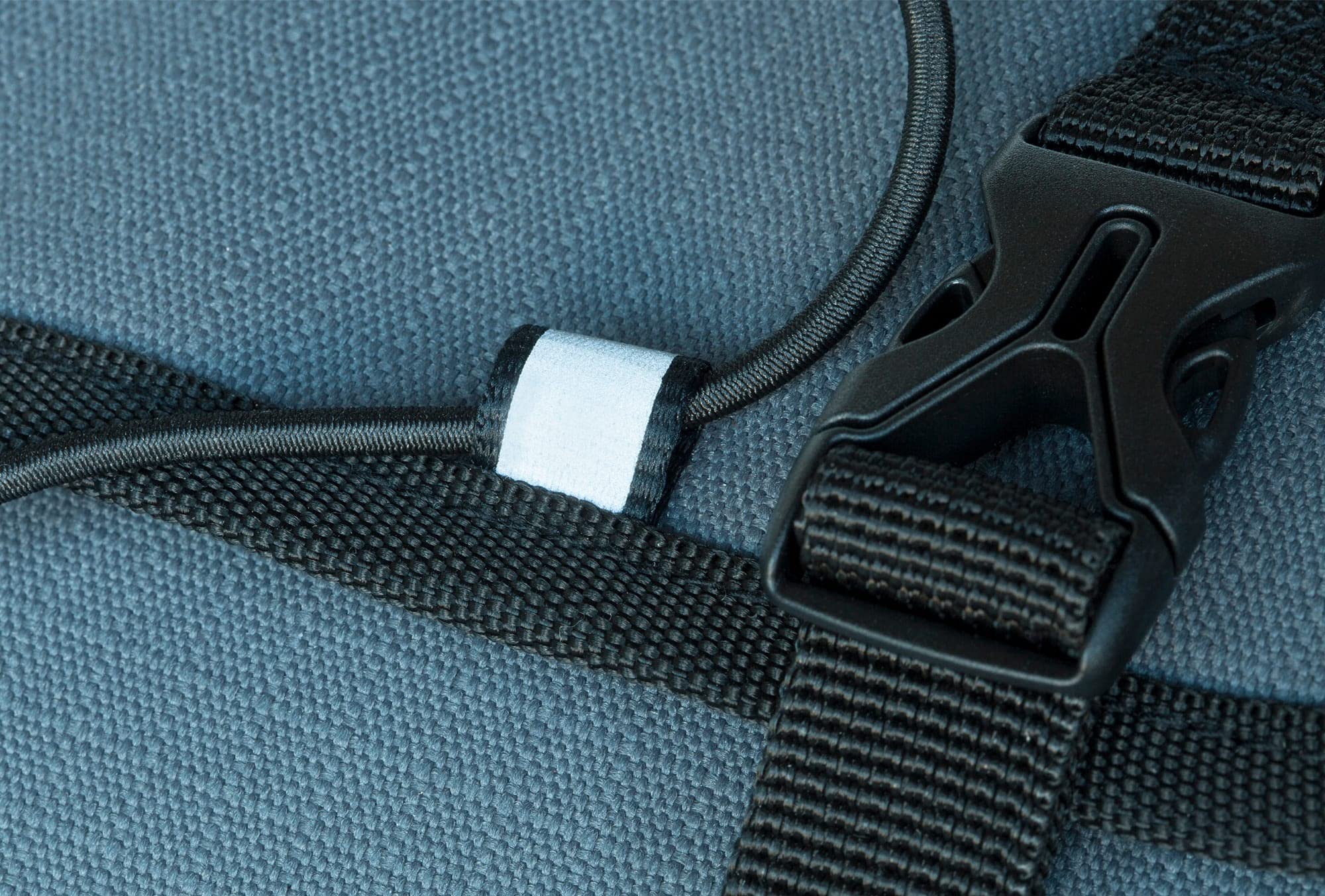 Amazon.com: Discover PRO Gravel Handlebar Bag - 8L : Sports